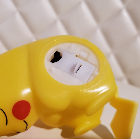 ✨ Pikachu Nightlight ~ Side Sleeper - Picture 4 of 5